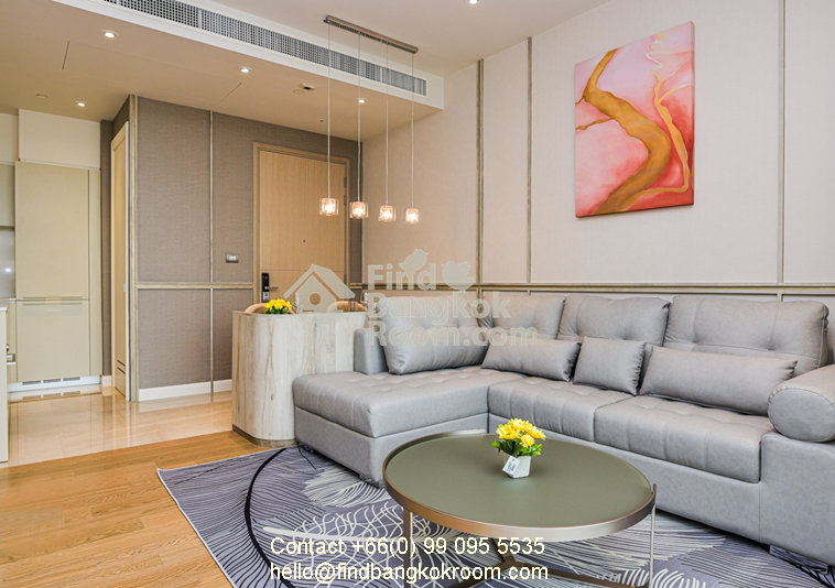 Magnolia Waterfront Residence - Sofa
